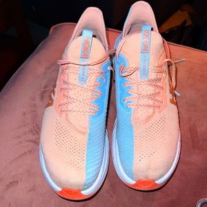 Hoka Carbon X3 women’s 9.5B